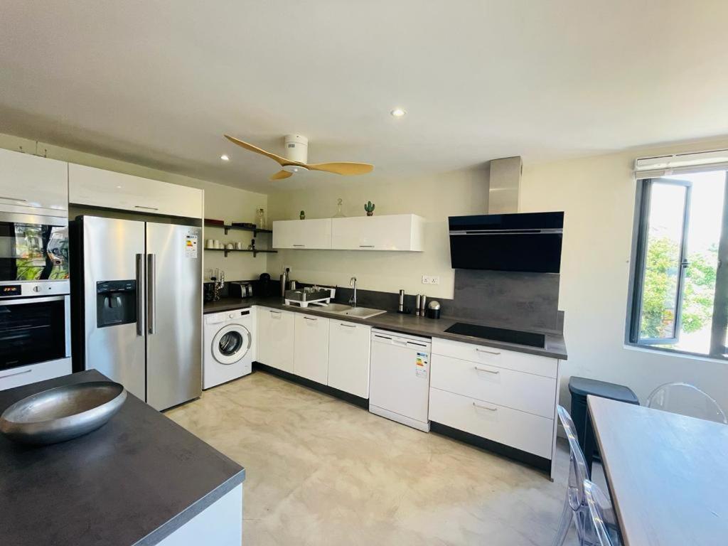Luxury Modern - Excellent Location 50m From The Beach, Restaurants, Bars, Shops Flic en Flac