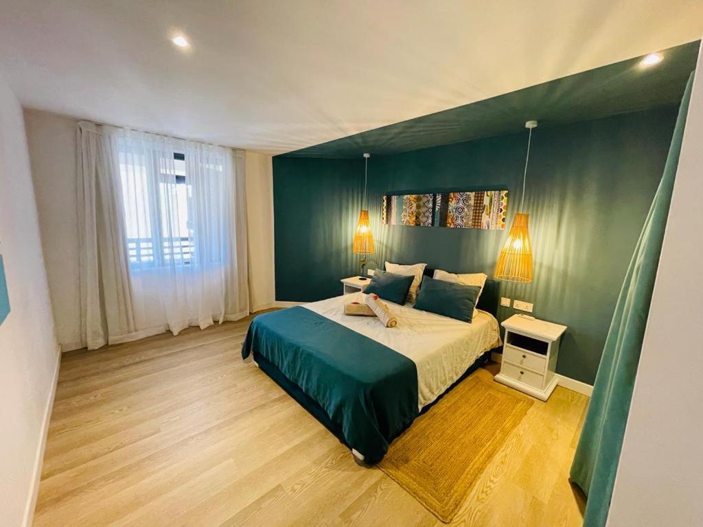 Apartment Luxury Modern - Excellent Location 50m From The Beach, Restaurants, Bars, Shops